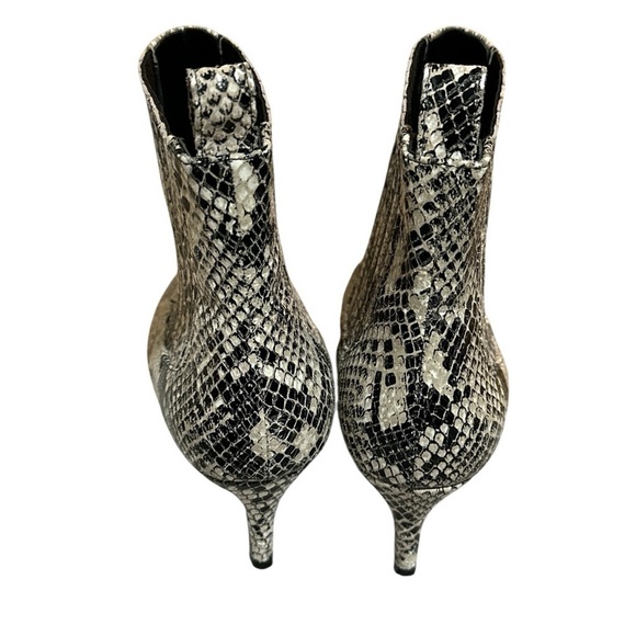 Like New - Caverley Sabrina Boot - Snake - Size 37 - Picture 4 of 8